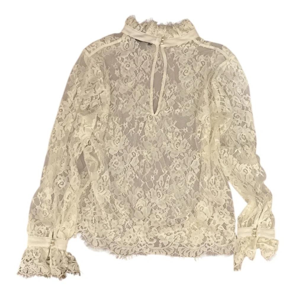 Elegant White Lace Lace Women's Blouse Size Large with Pearl Buttons - Picture 2 of 3